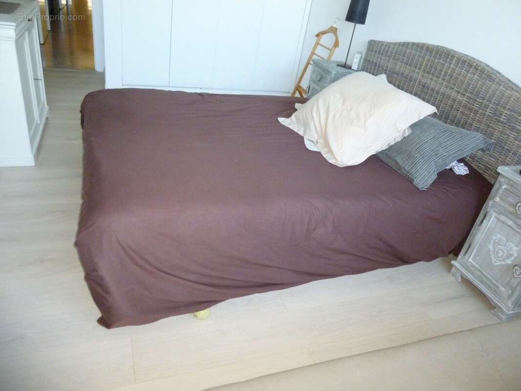 Appartement à VALLAURIS