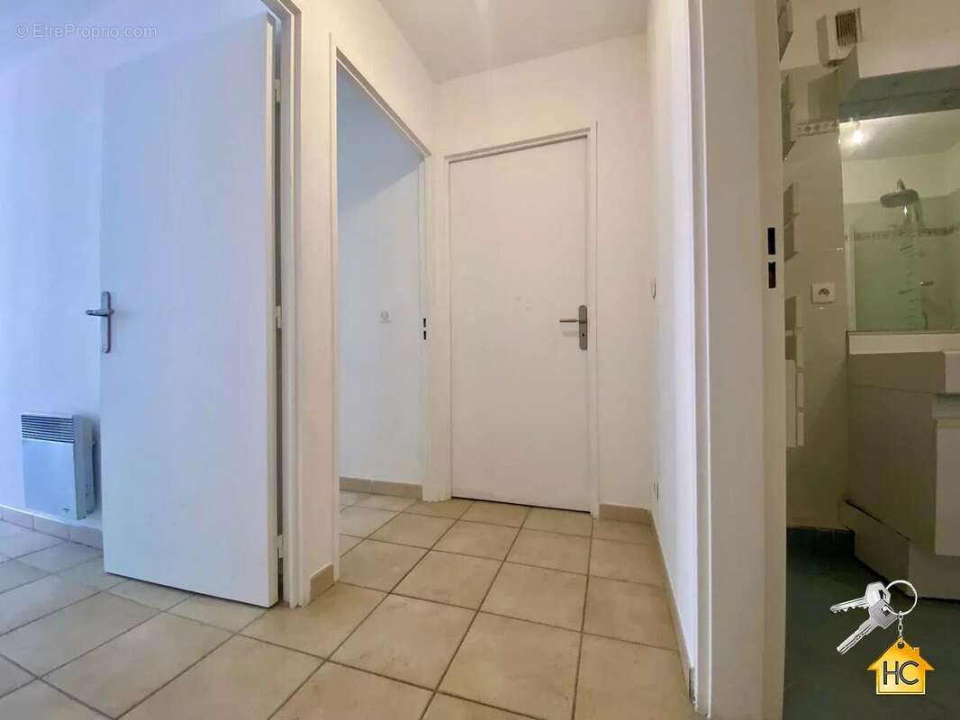 Appartement à MANDELIEU-LA-NAPOULE