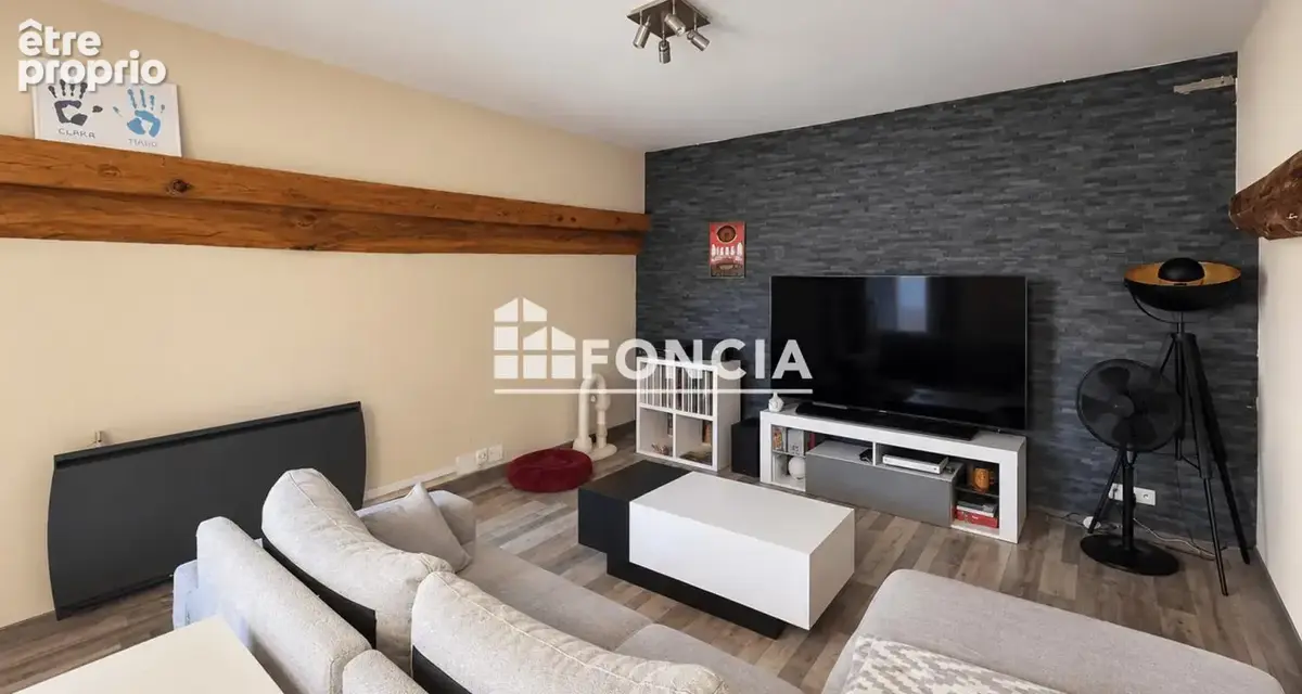 Duplex – 3 chambres – Lumineux – Beaux volumes  – Coeur de ville – Stationnement gratuit - photo 2