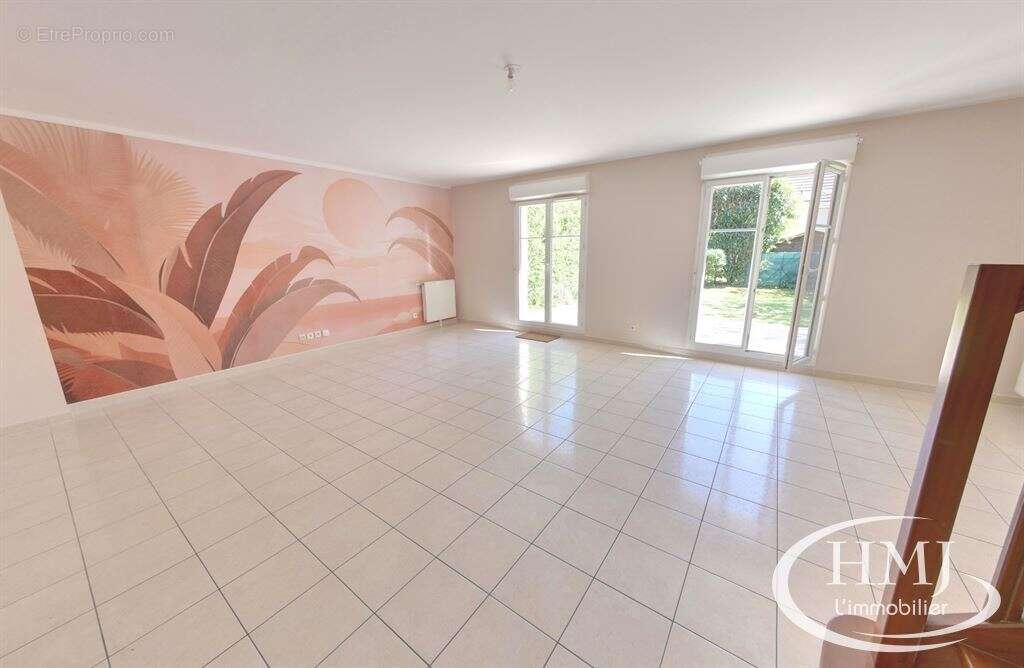 Maison à LISSES