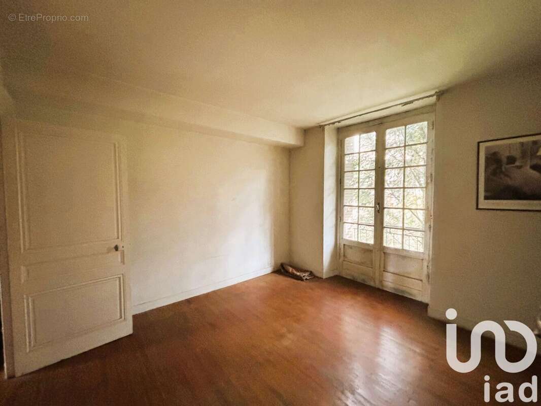 Photo 9 - Appartement à SAINT-GENIX-SUR-GUIERS
