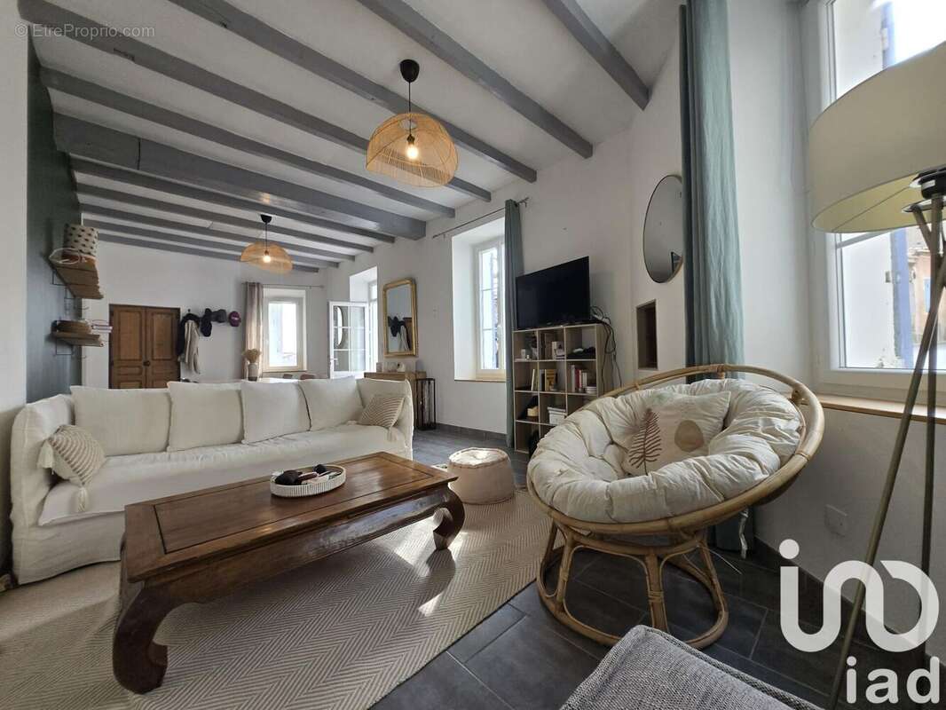 Photo 3 - Maison à LA MOTTE-D'AIGUES