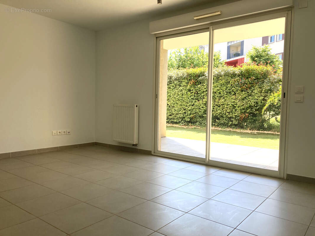 Appartement à HYERES