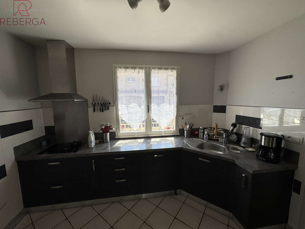 Maison à AUSSILLON