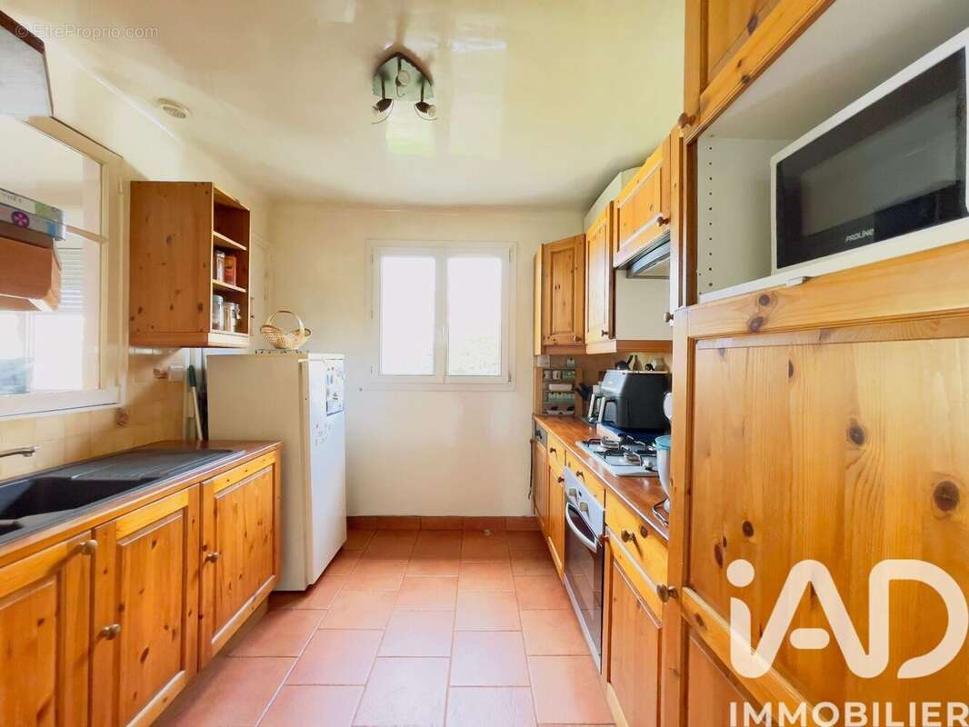 Maison 110 m² à Champigny-Sur-Marne  - photo 6