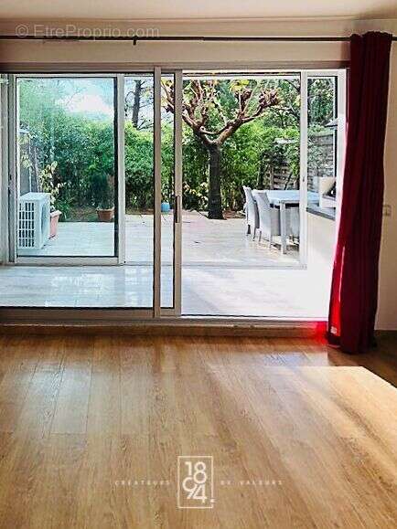 Appartement à MARSEILLE-8E