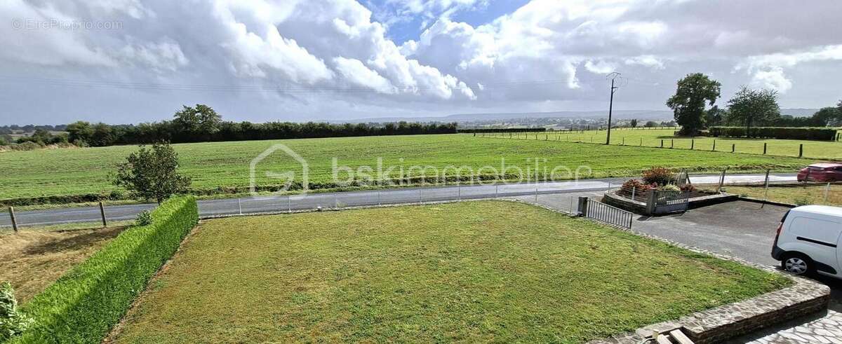 Maison à LANDELLES-ET-COUPIGNY