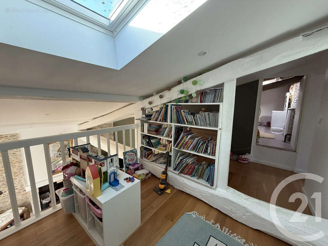 Maison 161 m² à Salies-De-Bearn  - photo 8