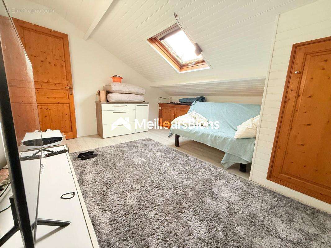 Maison à AUVERS-SUR-OISE