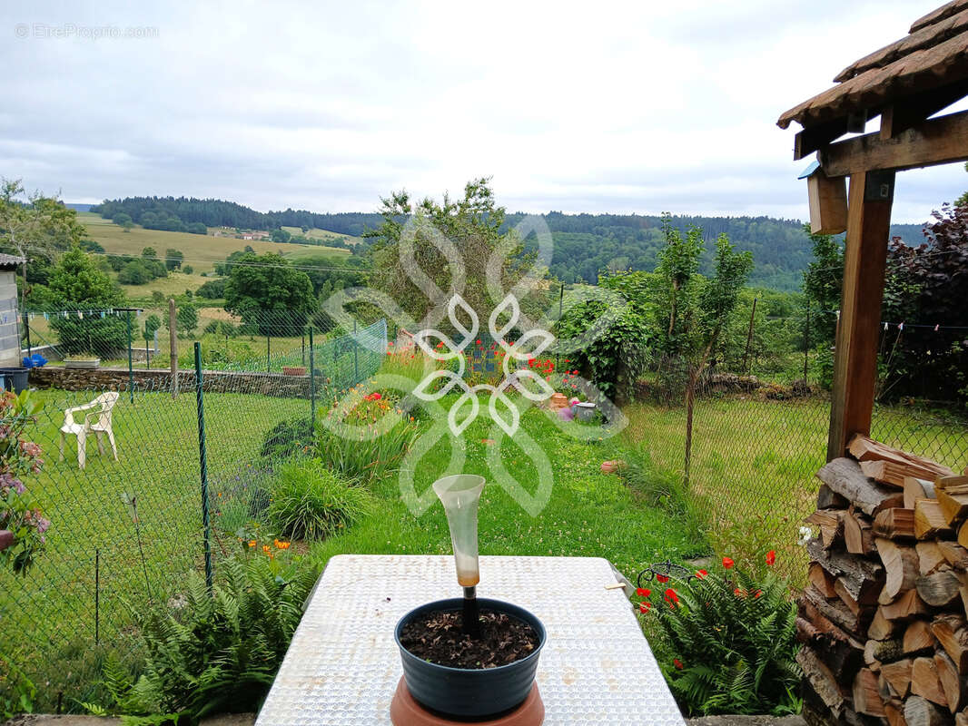 Maison de bourg avec terrain - photo 7