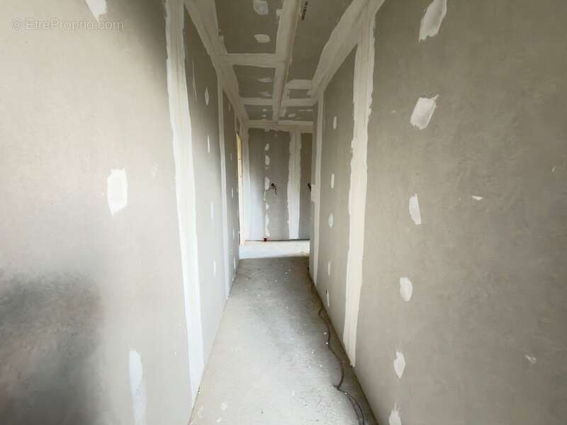 Maison à MONTATAIRE