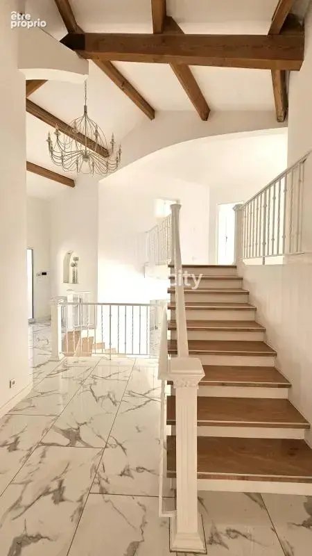 Maison 6 pièces 245 m² à vendre à Rochetaillee-Sur-Saone (69270) - photo 8