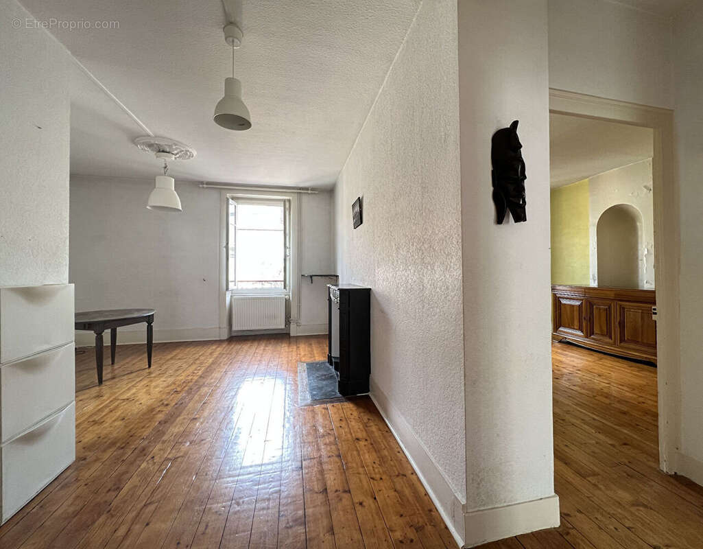 Appartement à LONS-LE-SAUNIER