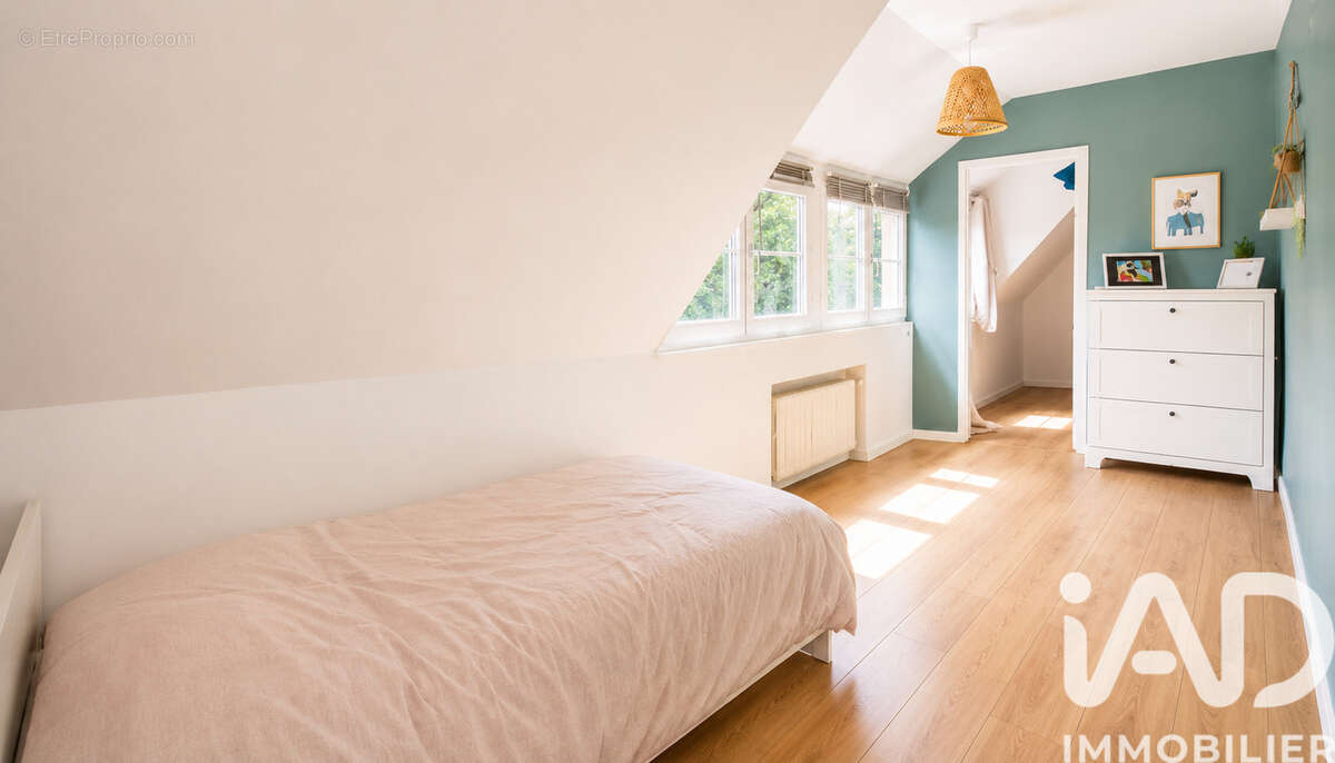 Maison 196 m² à Le Favril  - photo 9