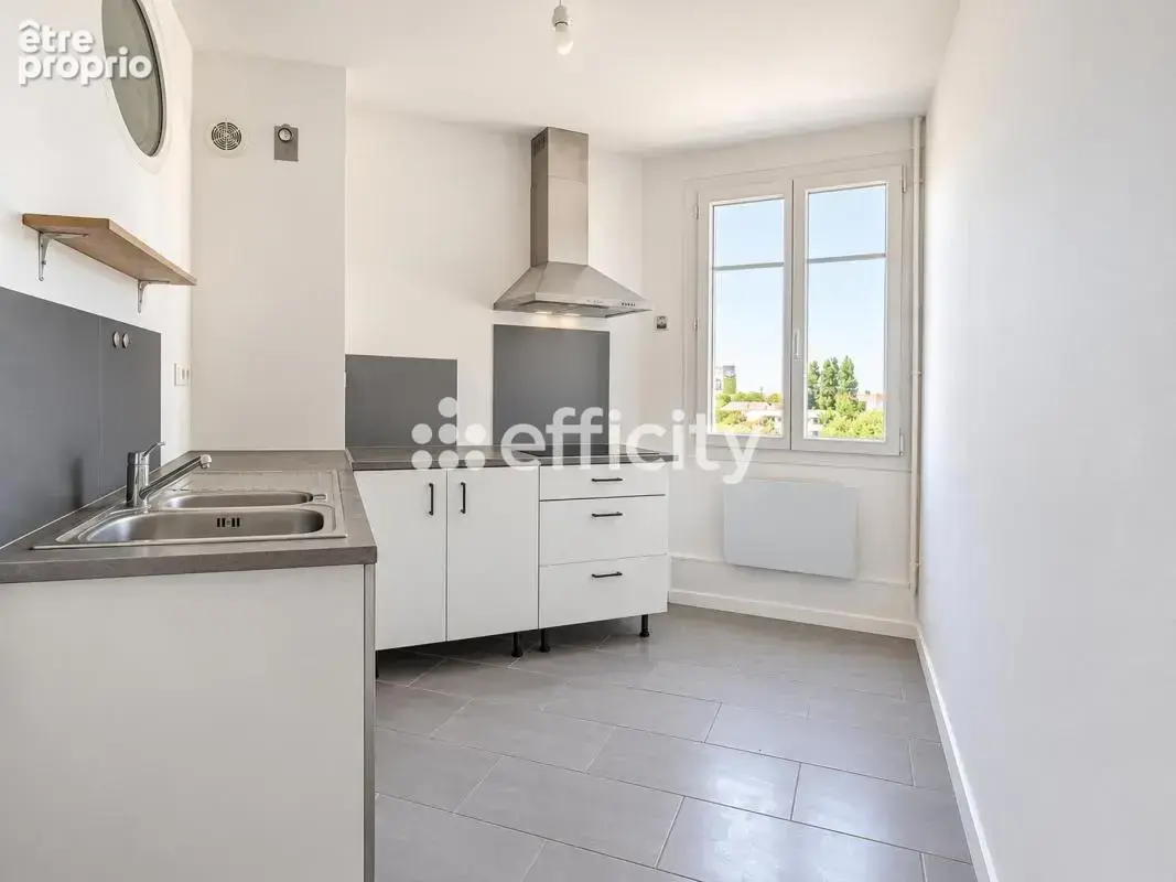 Appartement 2 pièces 41 m² à vendre à Nantes (44200) - photo 3