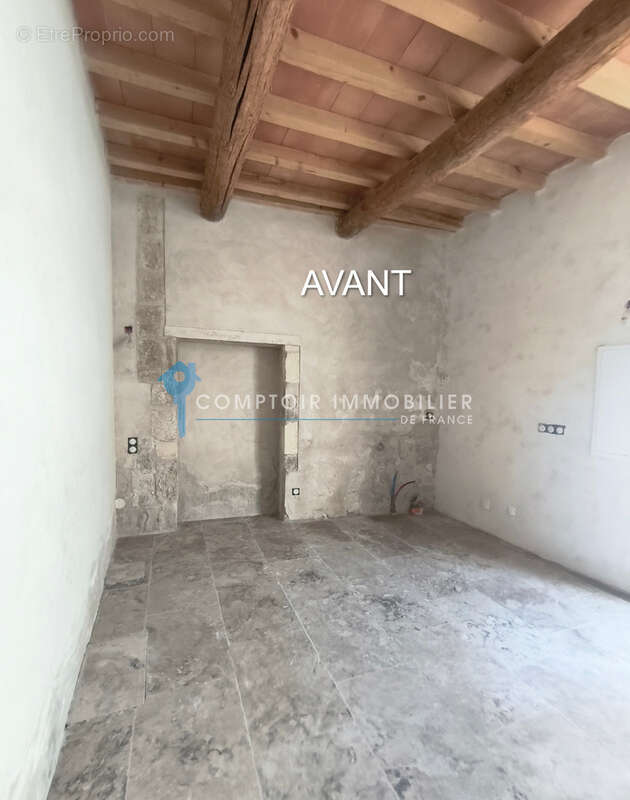 DPT(30)  Vallabrègues  Rare ! Maison de village d'architecte avec piscine intérieure et cour intime - photo 19