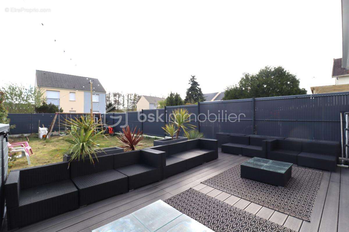 Maison aux beaux volumes 5 pièces 138 m² (4 ou 5 chambres) - photo 3