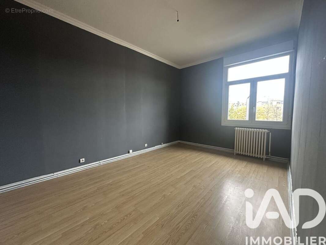 Appartement 100 m² à Douai  - photo 4