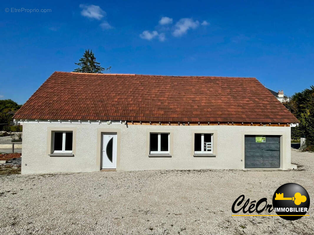 Maison à PIERRE-DE-BRESSE