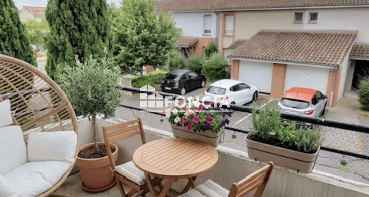 Appartement à MAZERES