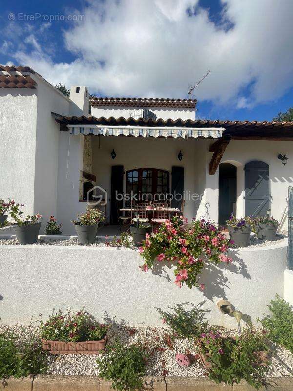 Maison à SIX-FOURS-LES-PLAGES