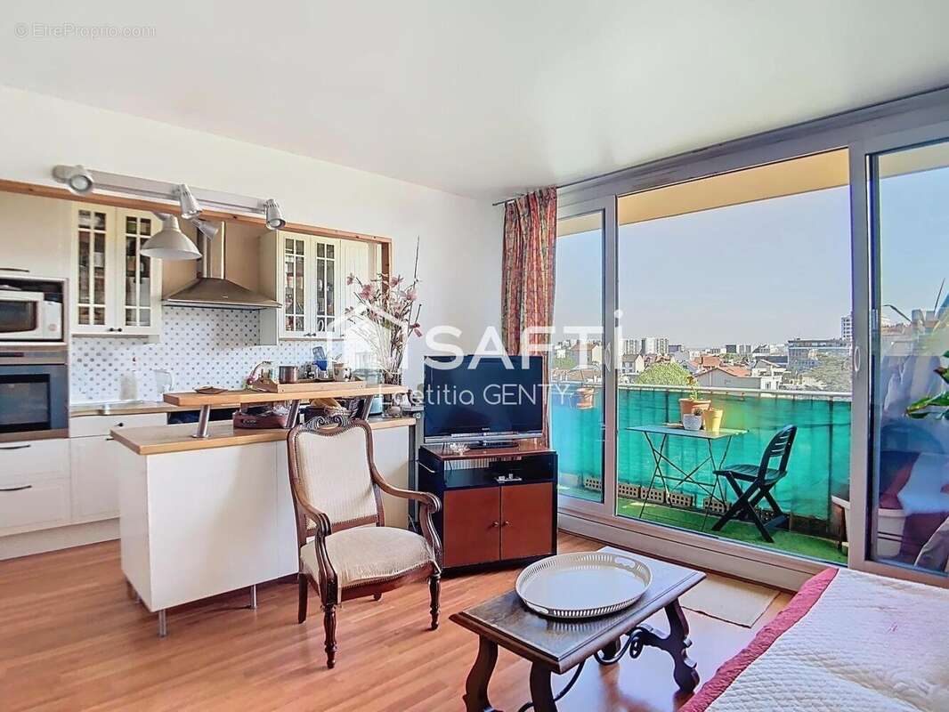 Photo 2 - Appartement à NANTERRE