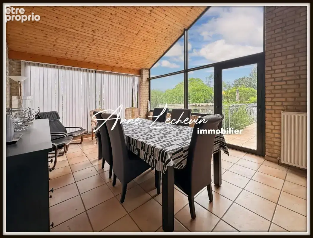 Maison individuelle de 198 m² – semi-plain-pied – sous-sol complet – beaux volumes - photo 9