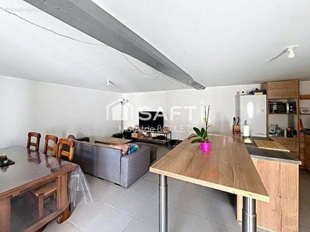 Maison 81 m² à Saint-Mande-Sur-Bredoire  - photo 4