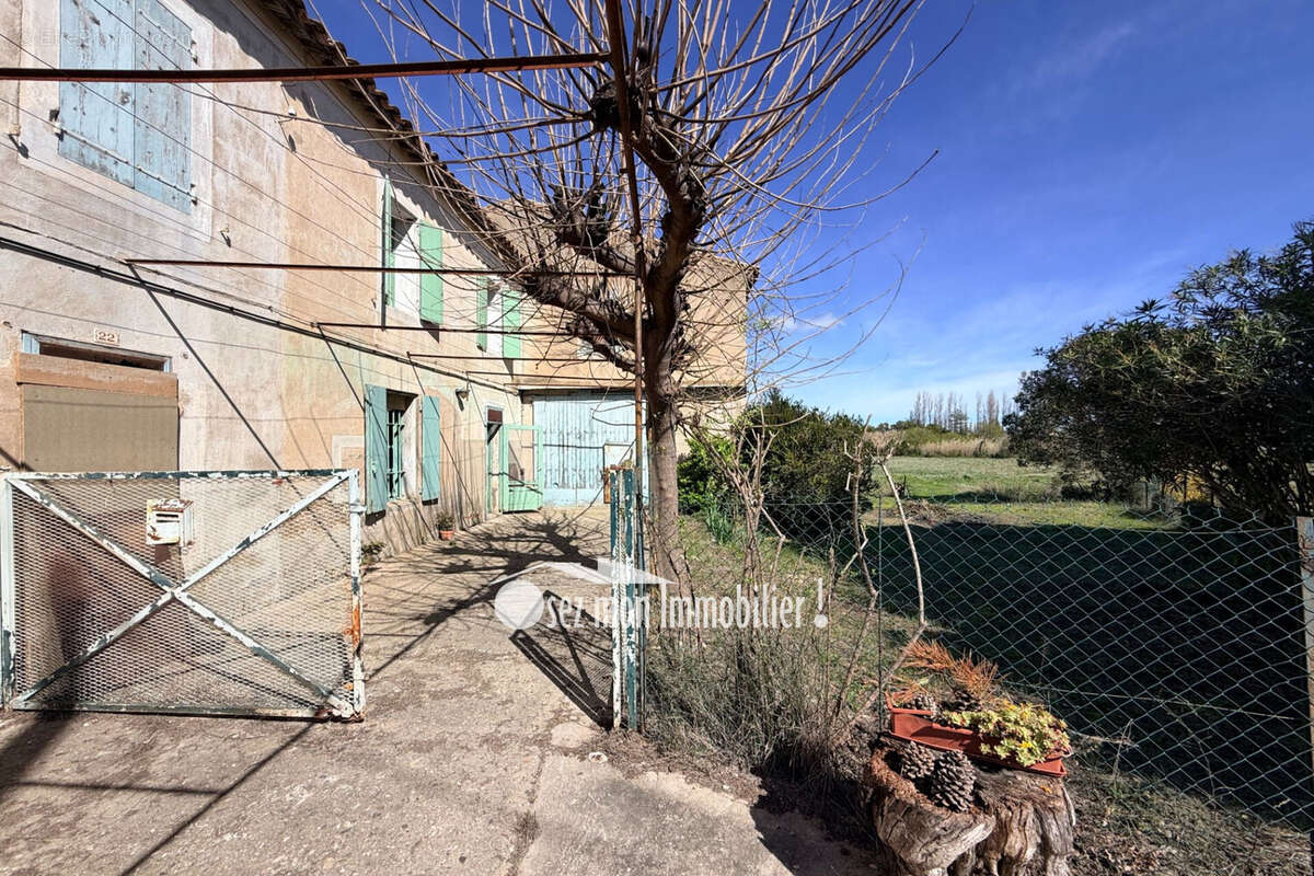 Maison à CAPESTANG