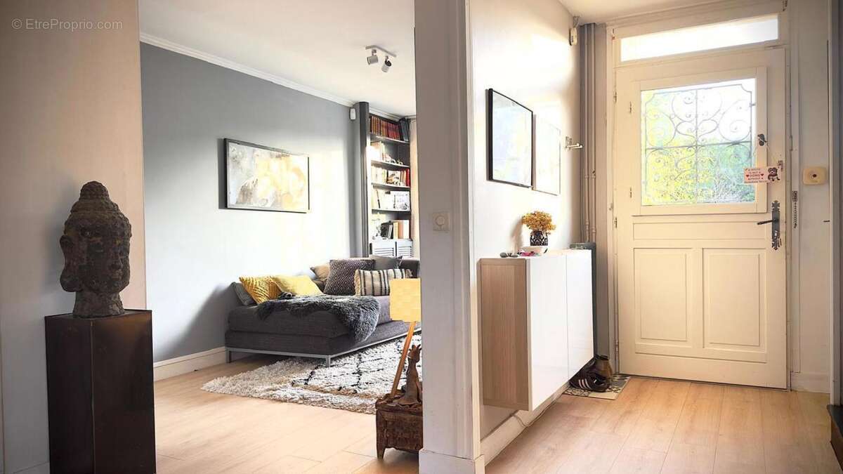 Jolie maison 7 pièces au calme coeur village - photo 6