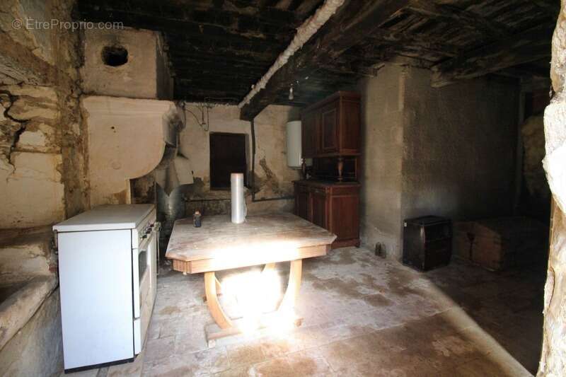Maison à AILLAS