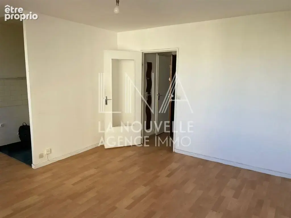 Appartement 1 pièce 30 m² à vendre à Pantin (93500) - photo 5