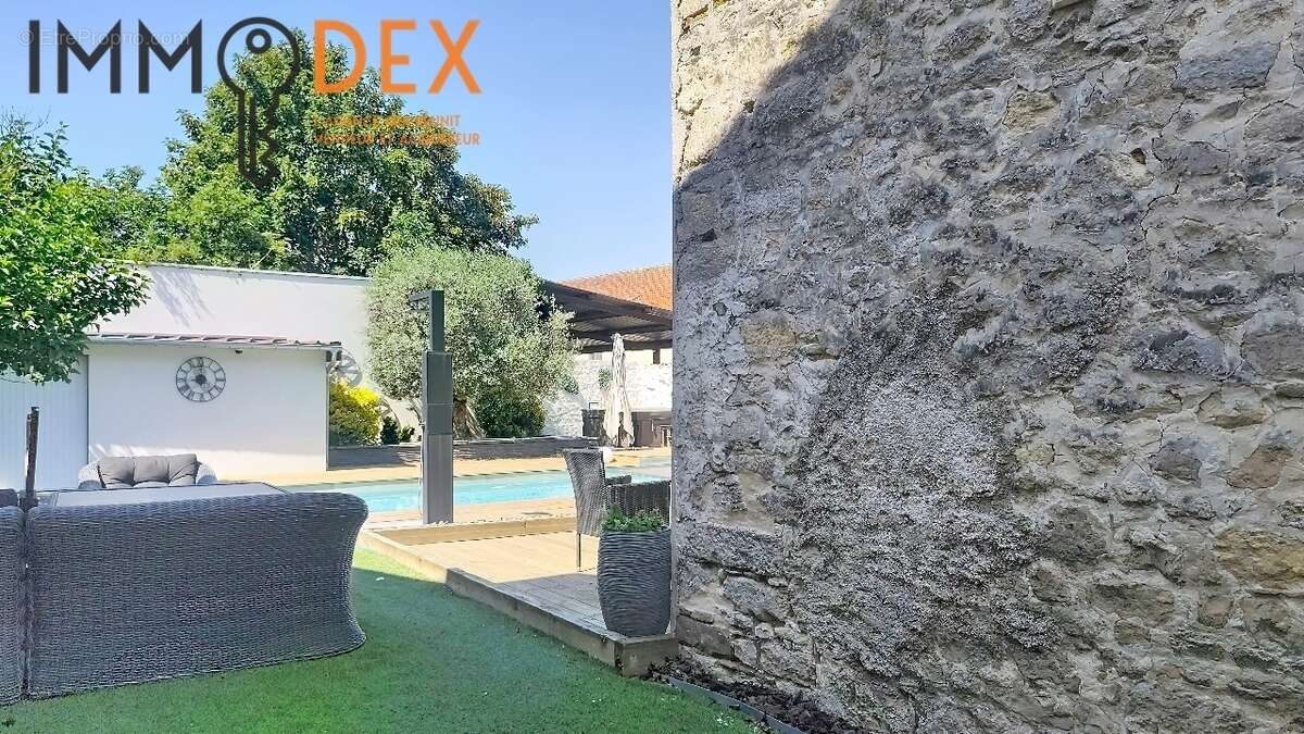 Maison 230 m² à Pouillon  - photo 14