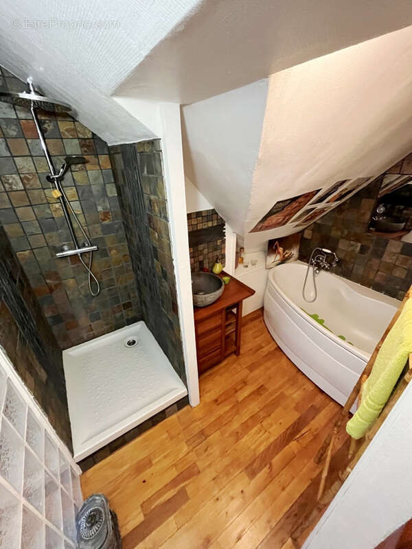 Découvrez le prieuré de Campiniacus et son jardin de 825m2 dans un beau village du Nord de l'Yonne - photo 23