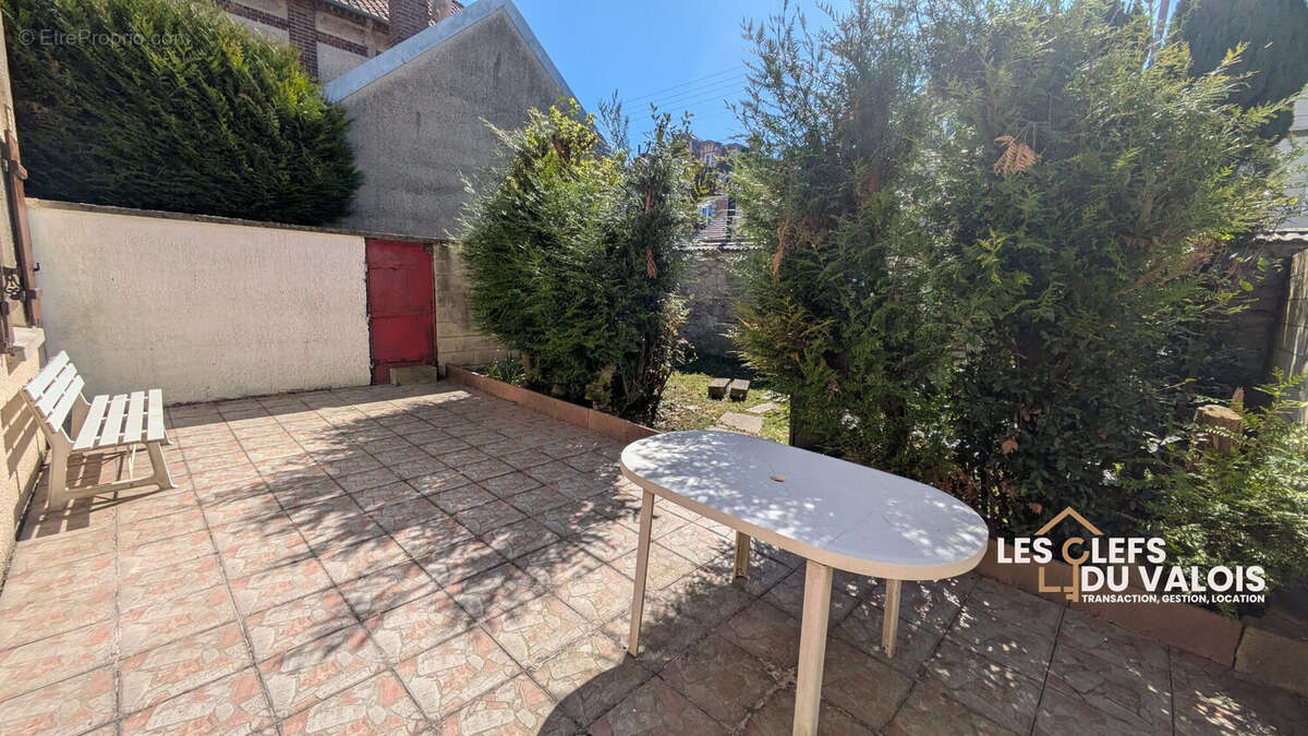 Maison à CREPY-EN-VALOIS