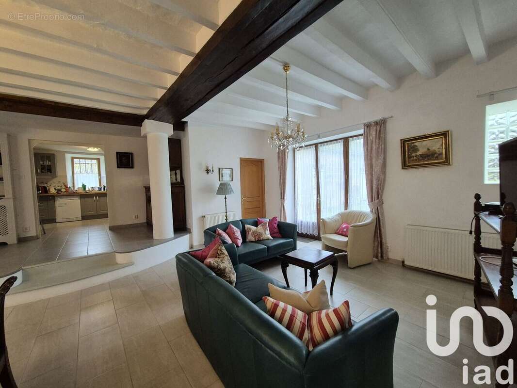 Photo 3 - Maison à ARGENTON-CHATEAU