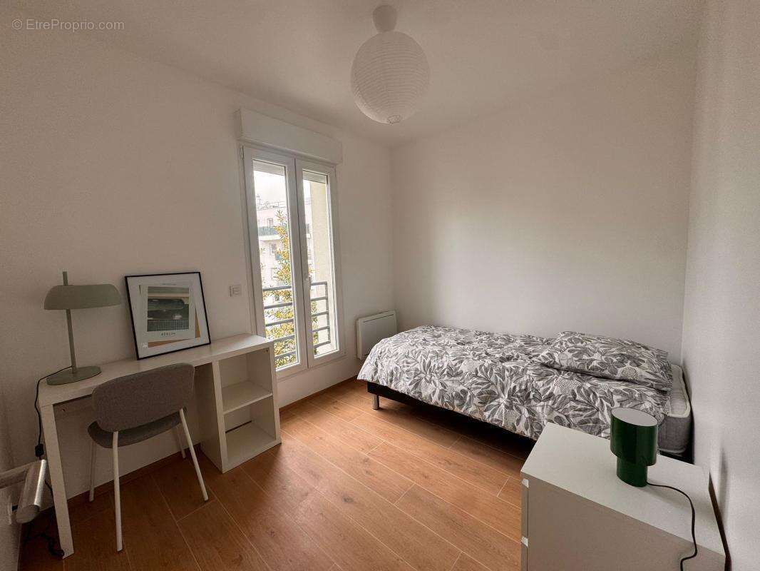 Appartement à AUBERVILLIERS