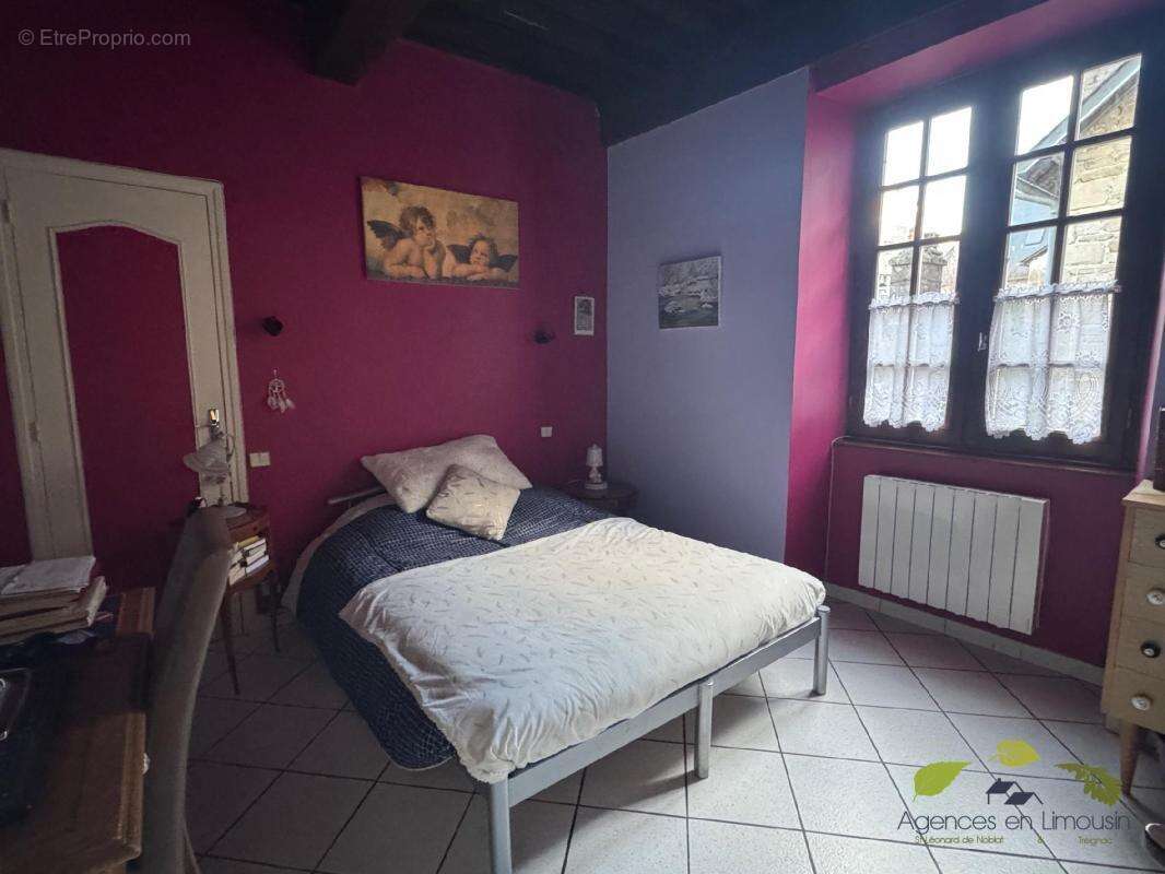 Appartement à TREIGNAC