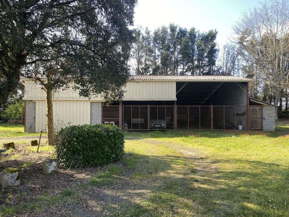 Maison à SAINT-JUSTIN