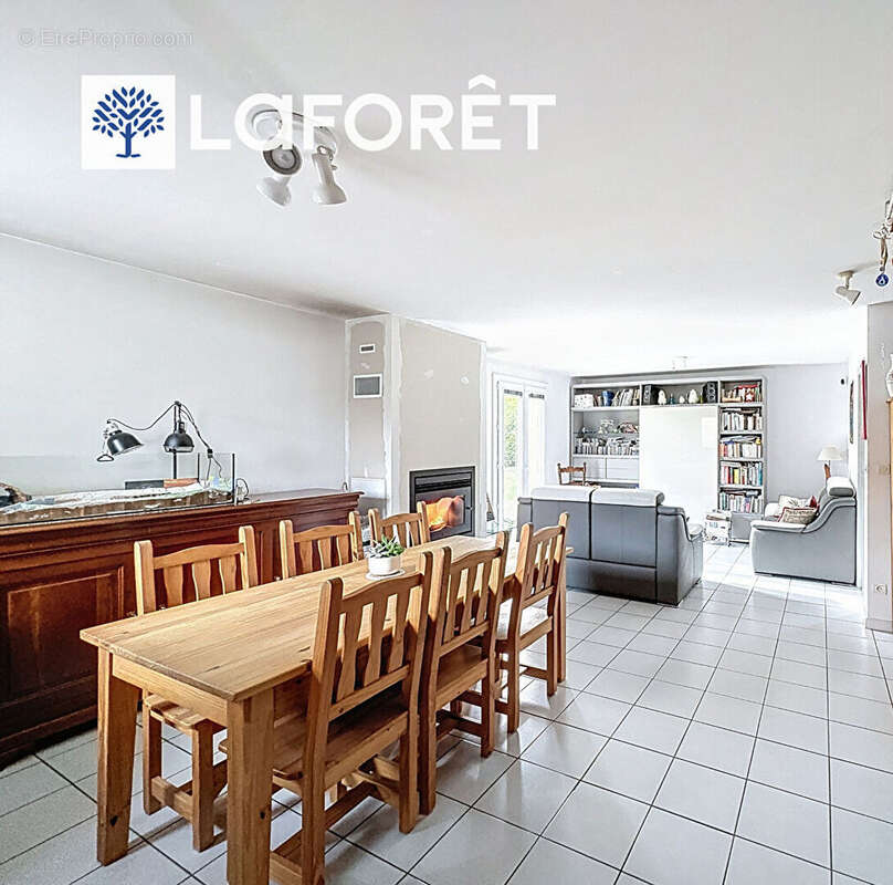 Maison à BOURGOIN-JALLIEU