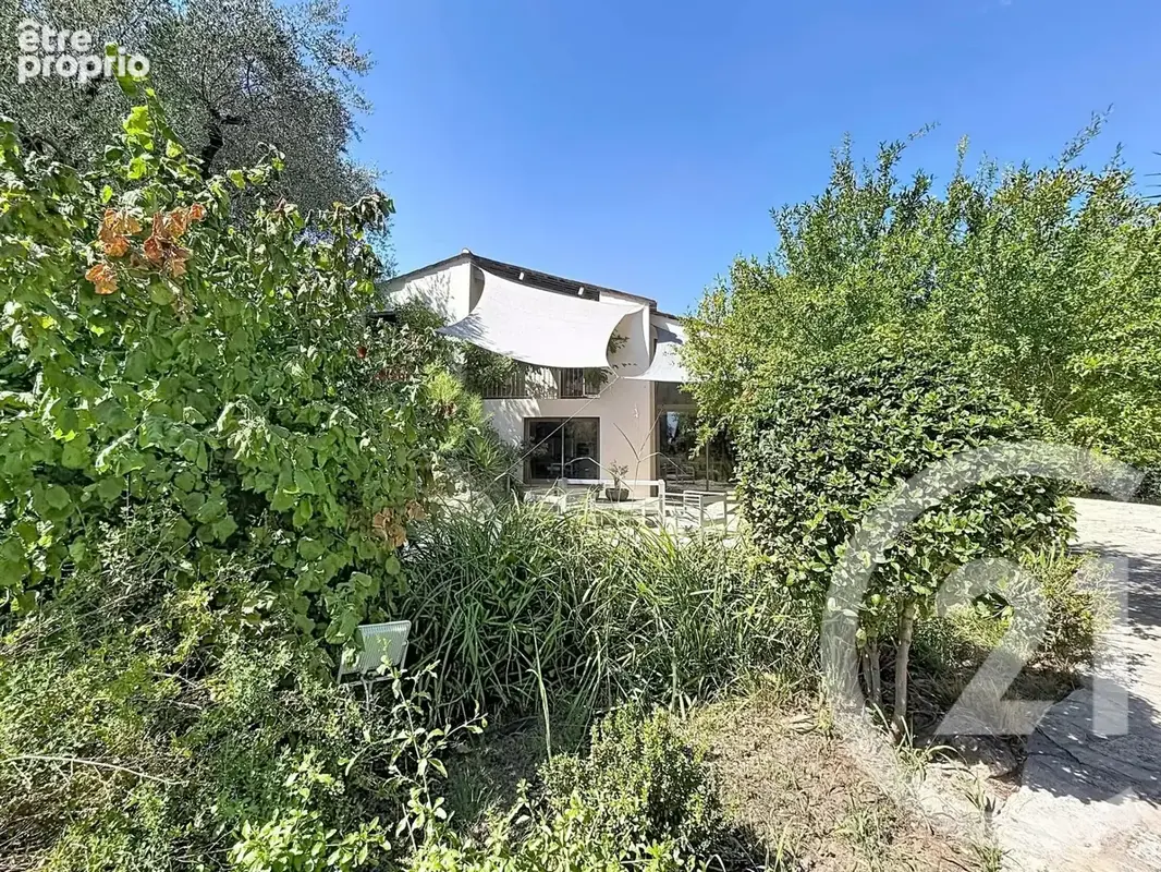 Maison 6 pièces 180 m² à vendre à La Roquette-Sur-Siagne (06550) - photo 23