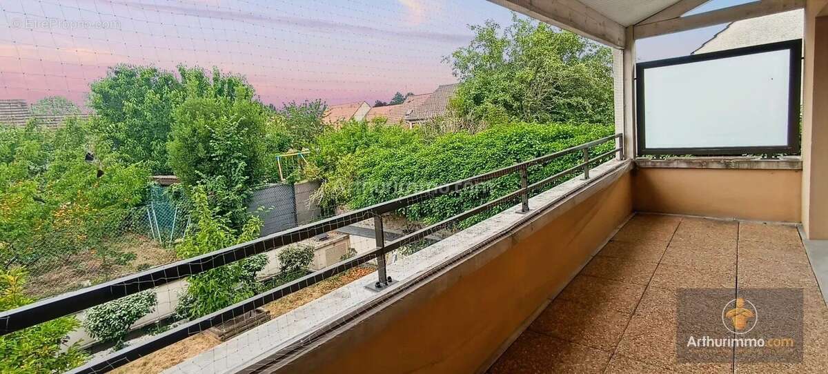 Appartement à LISSES