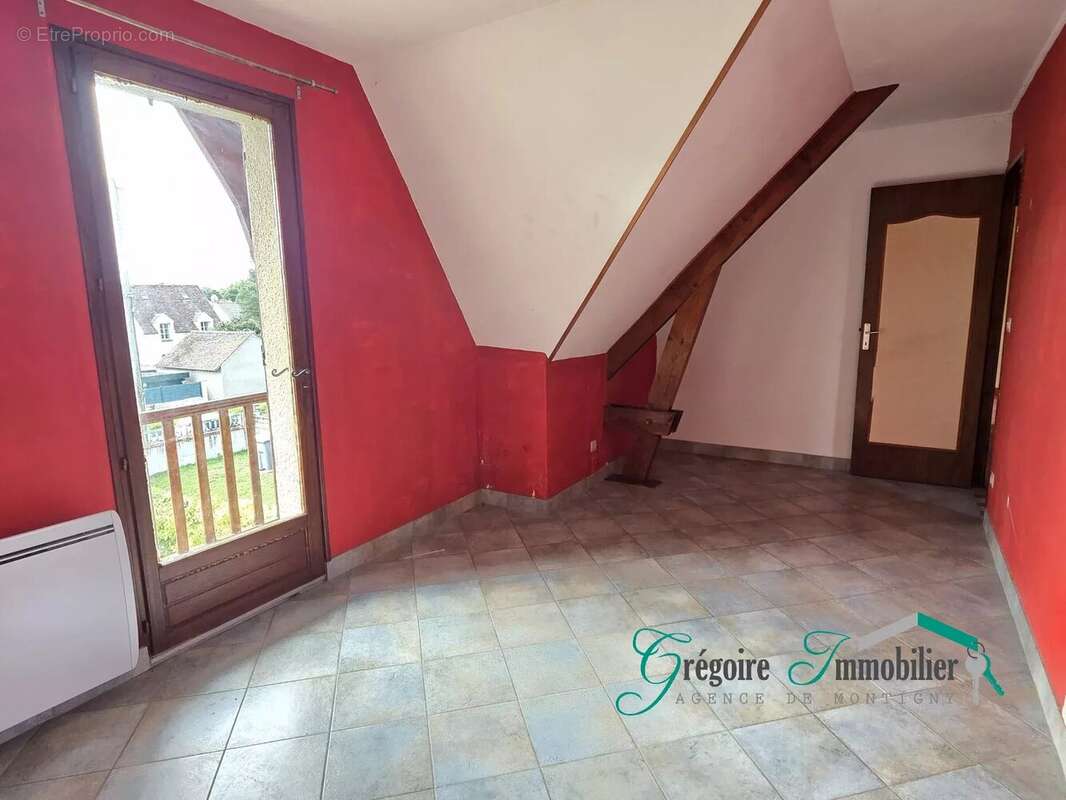 Maison à MONTIGNY-SUR-LOING