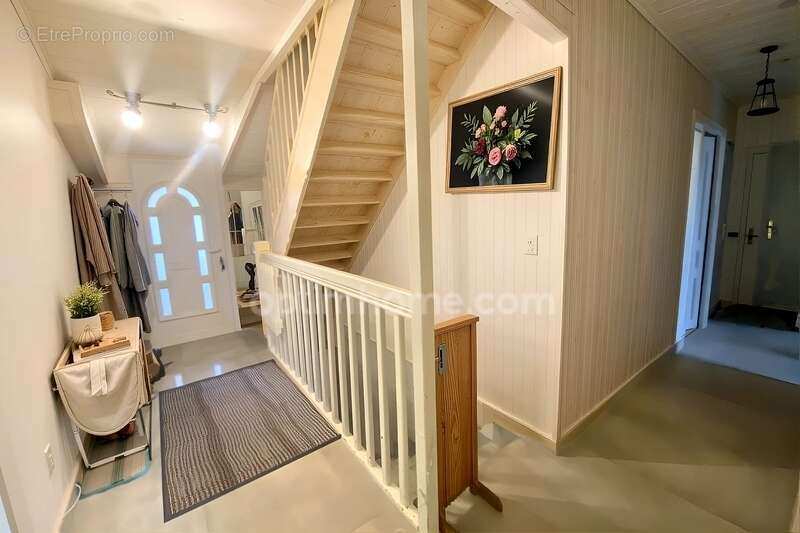 Maison à CHEVIGNY-SAINT-SAUVEUR