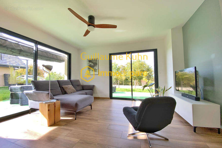 Maison à SAINT-OFFENGE-DESSOUS