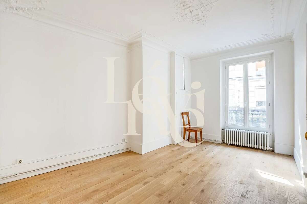 Appartement à PARIS-5E