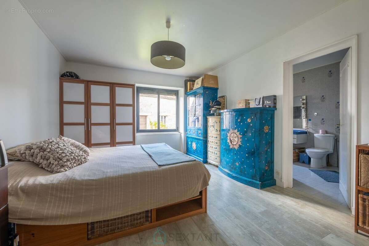 Maison à FONTAINEBLEAU