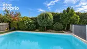 Appartement à LE PUY-SAINTE-REPARADE