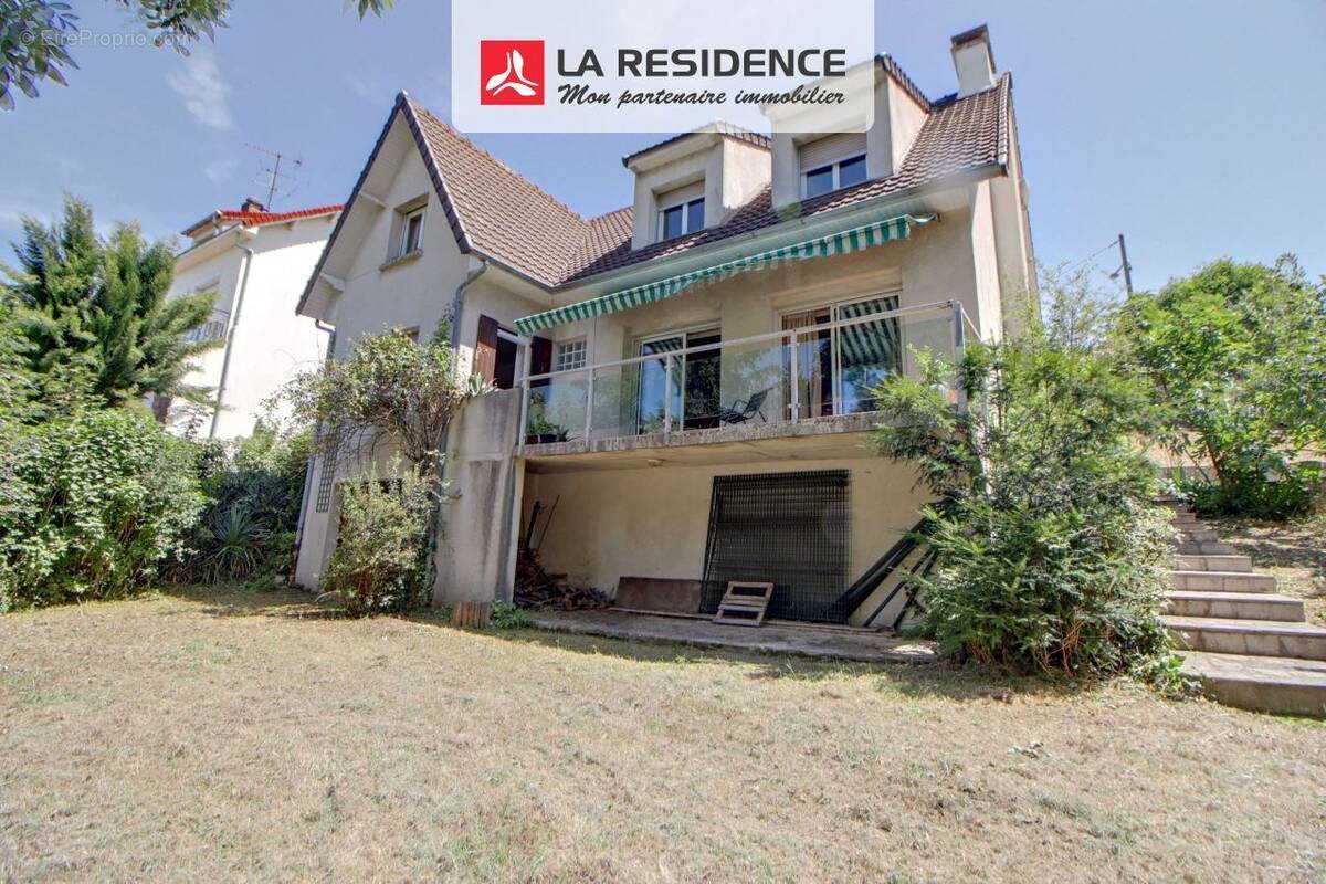 Maison à TRIEL-SUR-SEINE