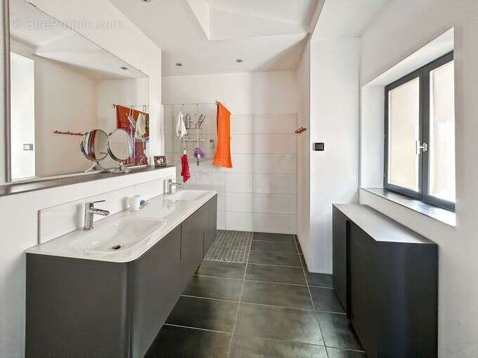 Maison à CASTELNAU-D'ARBIEU